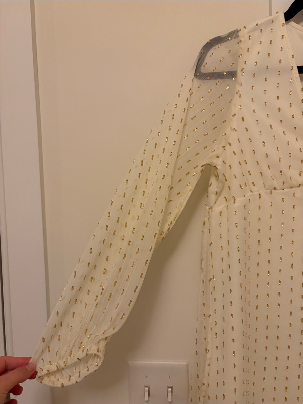 NWT Old Navy Cream V-Neck Sheer Long Sleeve dress with gold dots - Picture 3 of 4